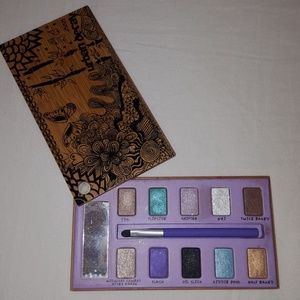 Urban Decay Eye Shadow Palette